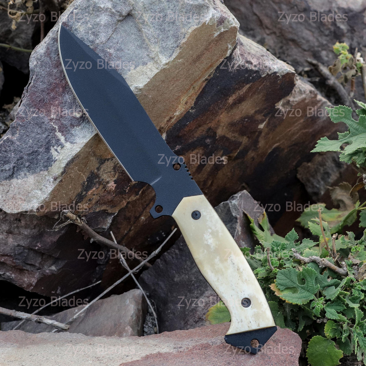 Custom Handmade Fixed Blade Knife Sharp edge Solid Blade With Unique Handle
