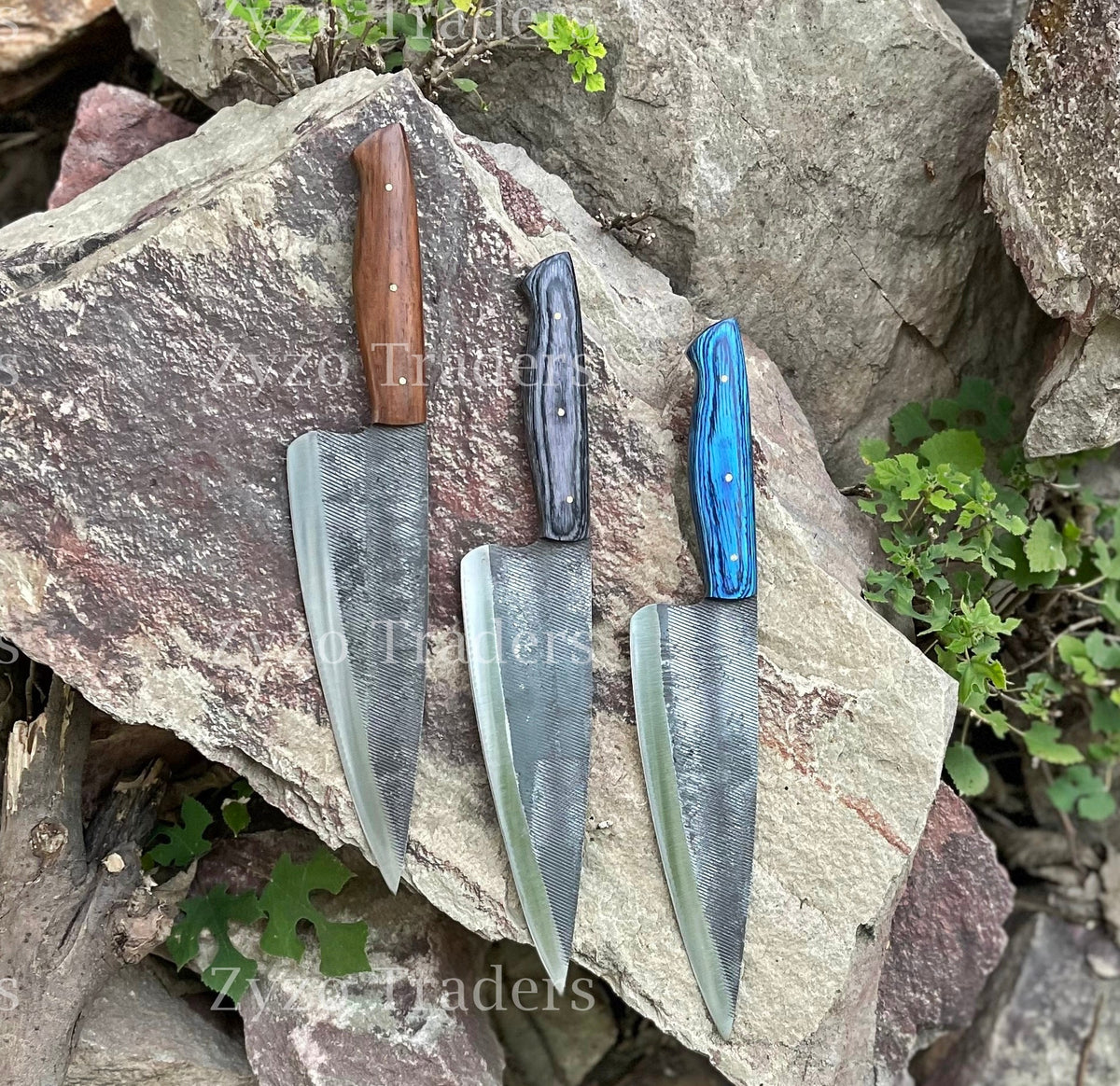 Handmade High Carbon Steel Chef Knife: Damascus Blade, Leather Sheath