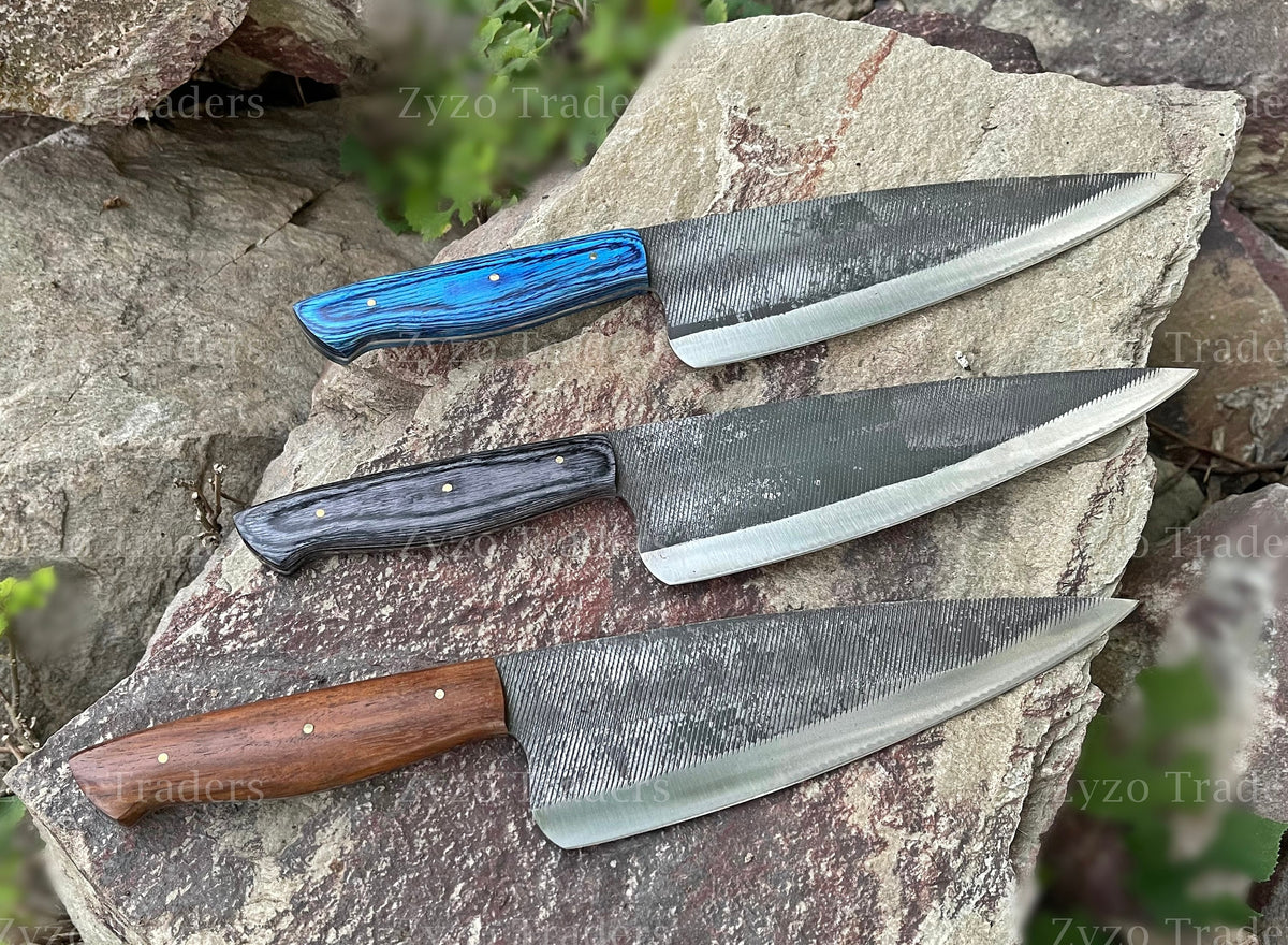 Handmade High Carbon Steel Chef Knife: Damascus Blade, Leather Sheath