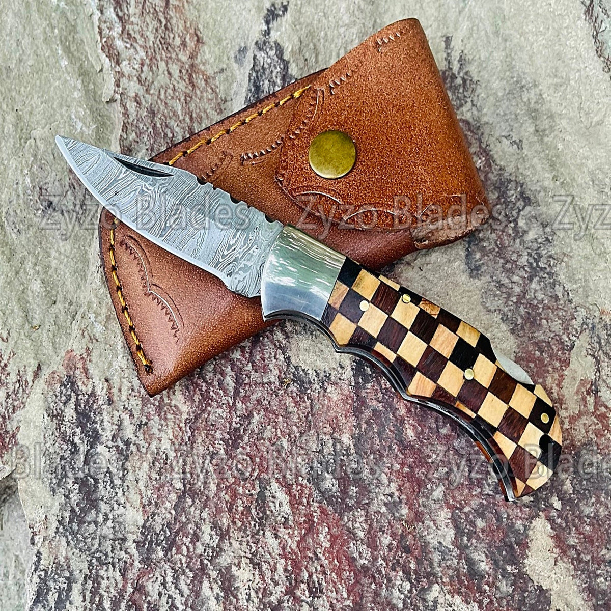 Handmade Damascus Pocket Knife Olive Color Handle