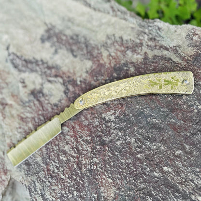 SHAVING STRAIGHT RAZOR / Beard Man Gifts / Custom Handmade Straight Razors