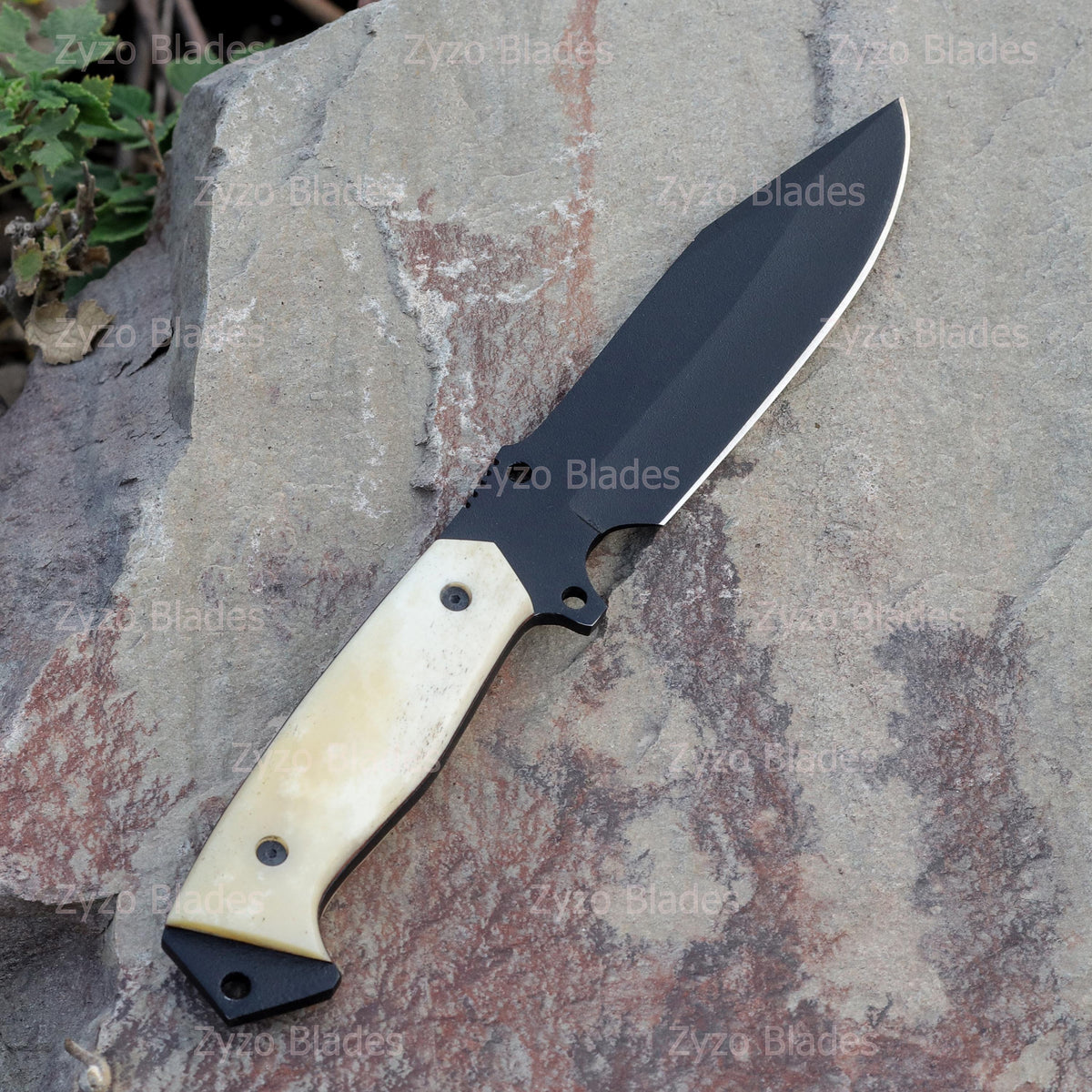 Custom Handmade Fixed Blade Knife Sharp edge Solid Blade With Unique Handle