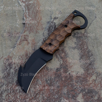 Fixed Blade Gut Hook Knife: Sharp Edge, Unique American Flag Handle