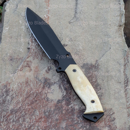 Custom Handmade Fixed Blade Knife Sharp edge Solid Blade With Unique Handle
