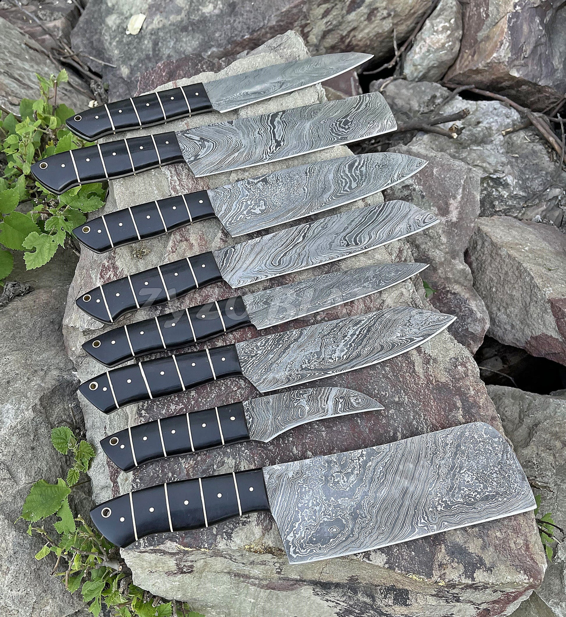 8-piece-damascus-steel-chef-knife-set-zyzo-blades