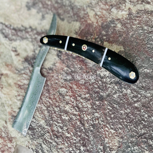 damascus-straight-razor-buffalo-horn-handle-zyzo-blades