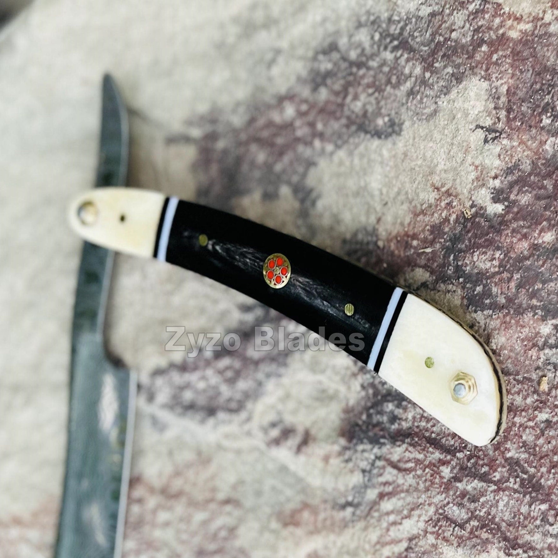 damascus-straight-razor-shaving-knife-zyzo-blades