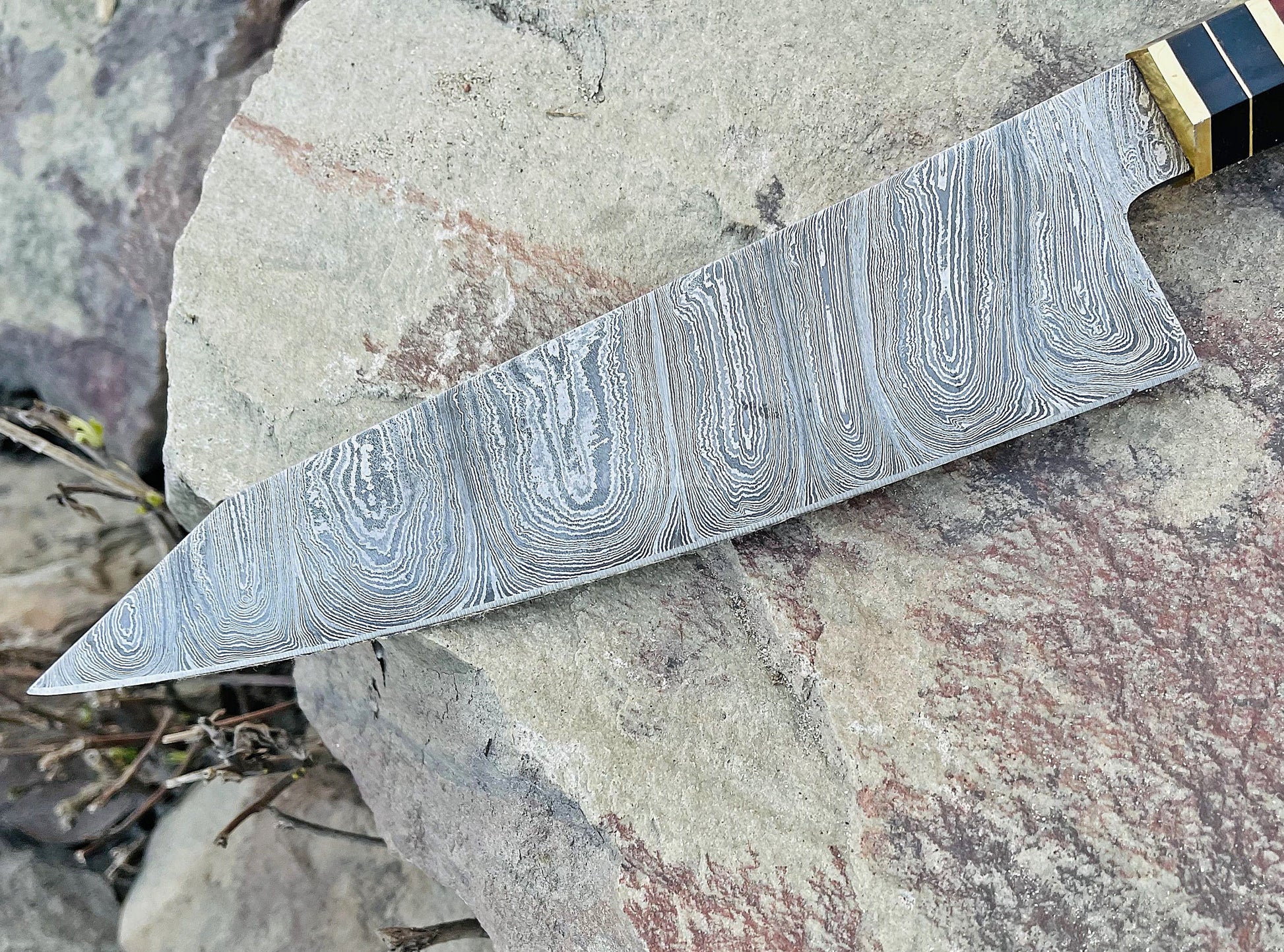 hand-forged-damascus-chef-knife-13Inch-zyzo-blades