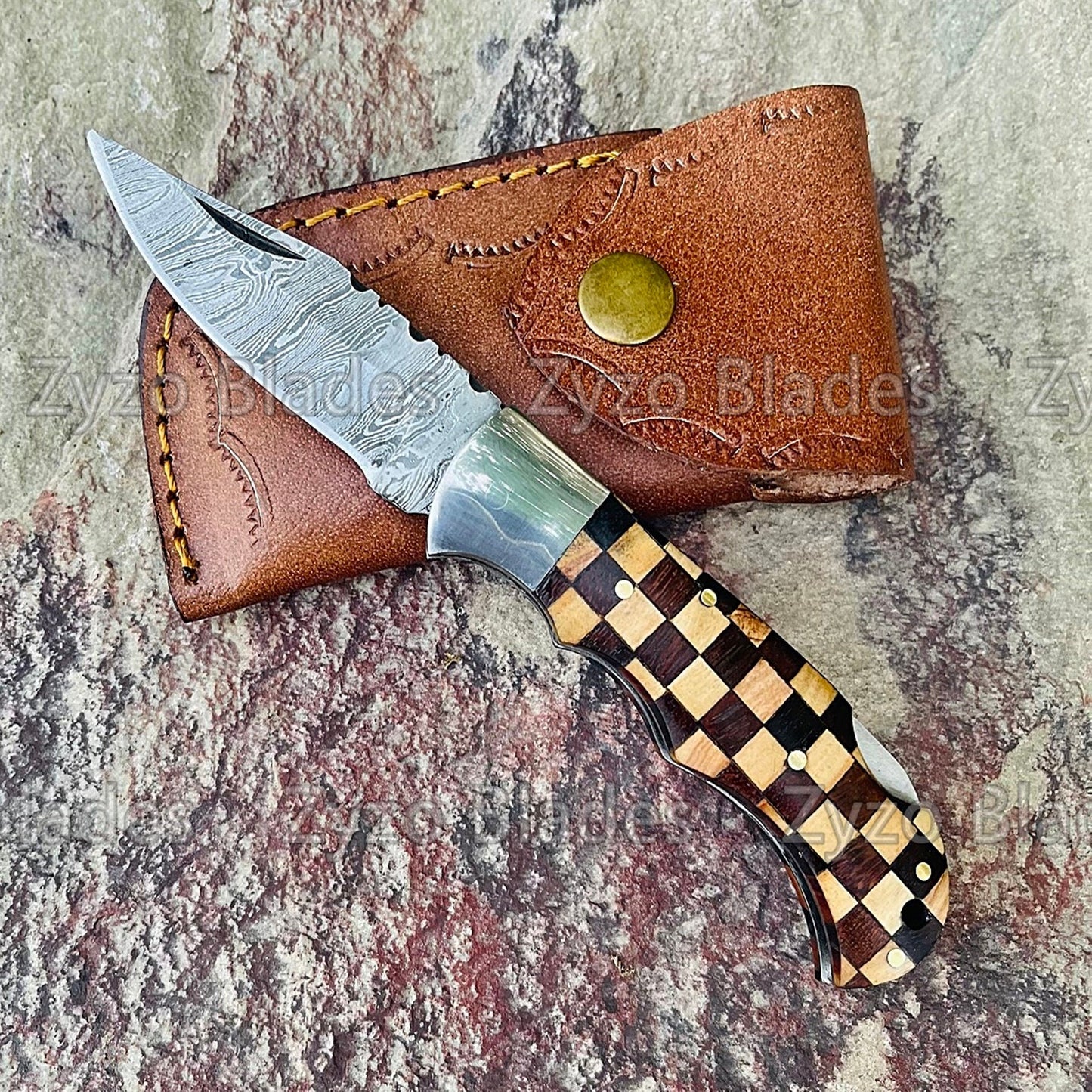 Damascus Steel Pocket Knife