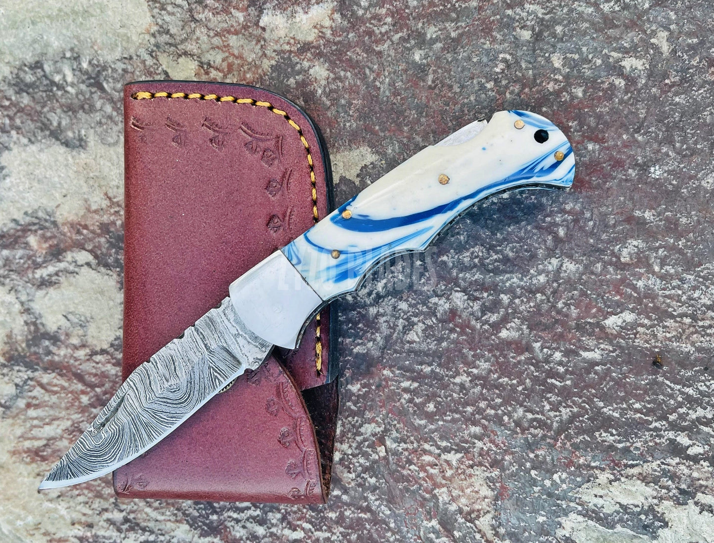 ocean-blue-pocket-folding-knife-resin-handle-zyzo-blades
